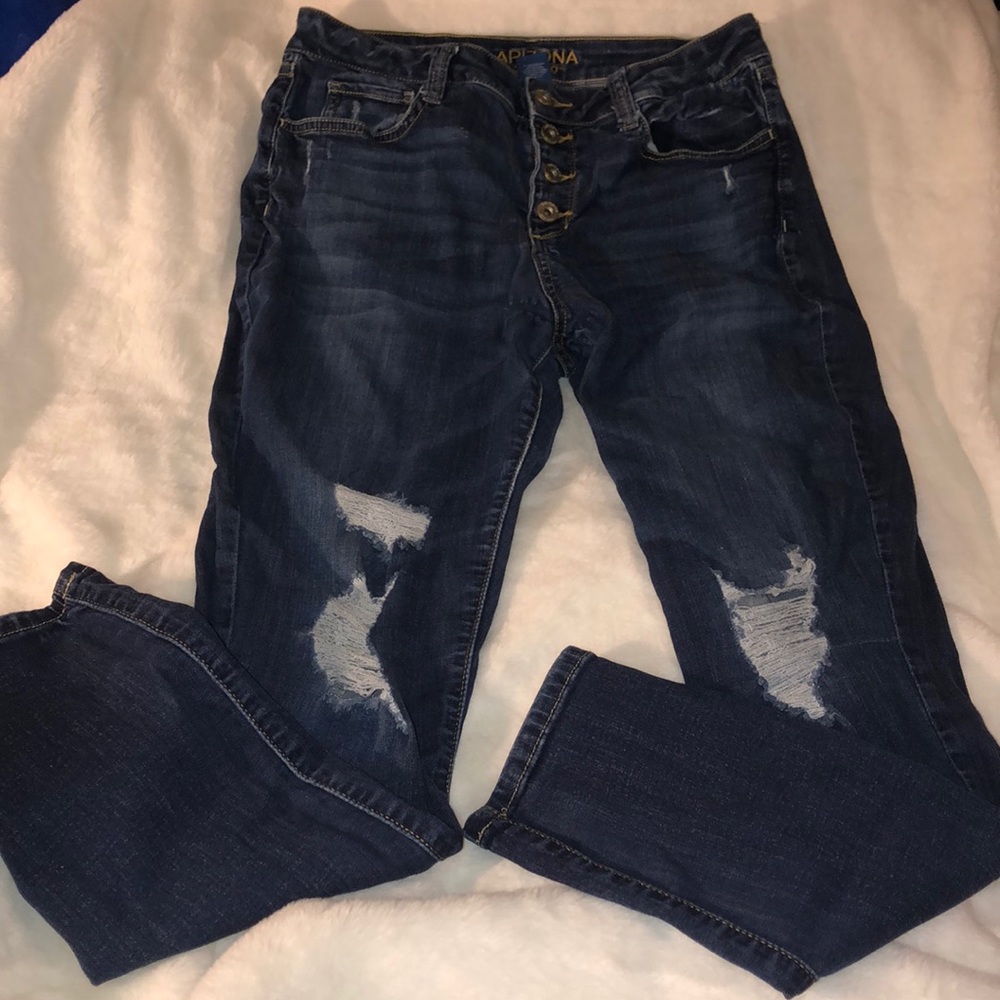 High waisted ripped denim jeans